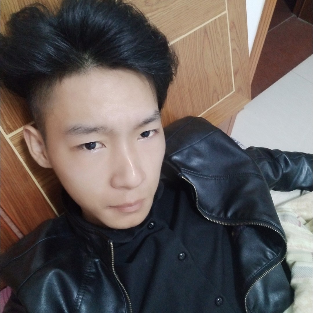 单身爷们照样嗨.