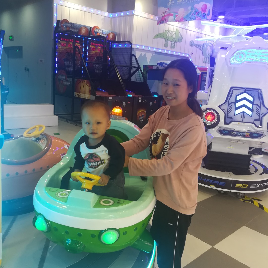 爱喝鲜嫩鱼汤的言言