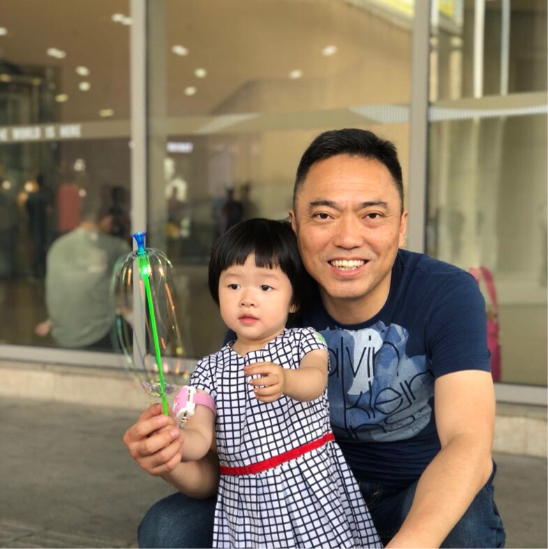 悠悠的粑粑麻麻更努力