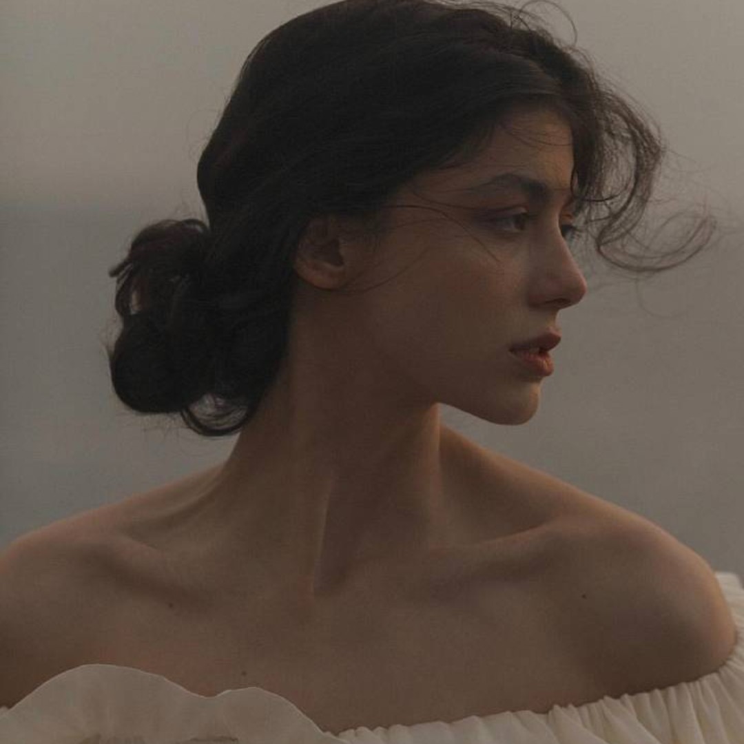 爱吃三丁茄子的炊烟