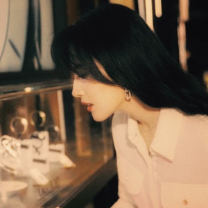 捡到一只大橙子