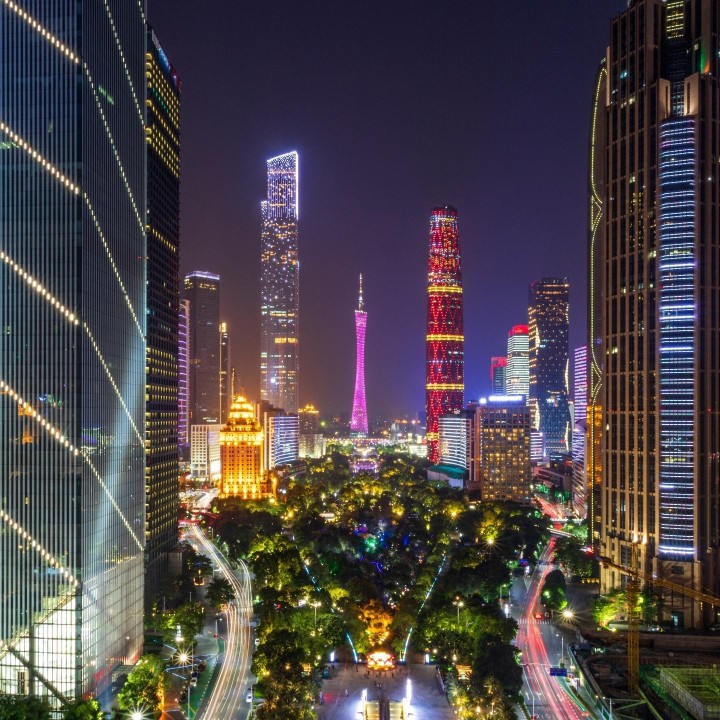 快乐的一家(●&mdash;●)