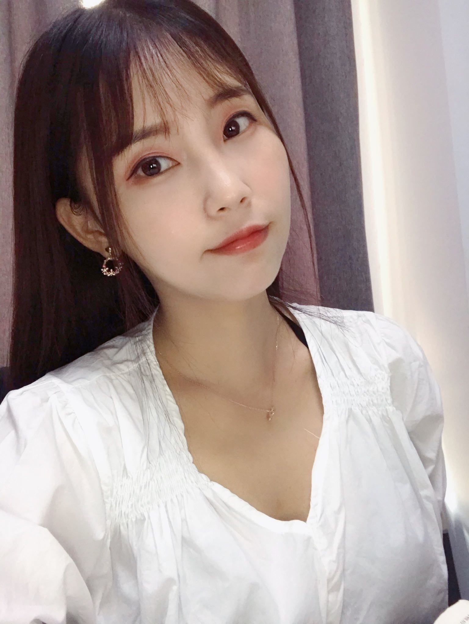 天涯无芳草9177吃烧烤