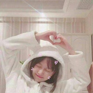 是兮月不是曦月