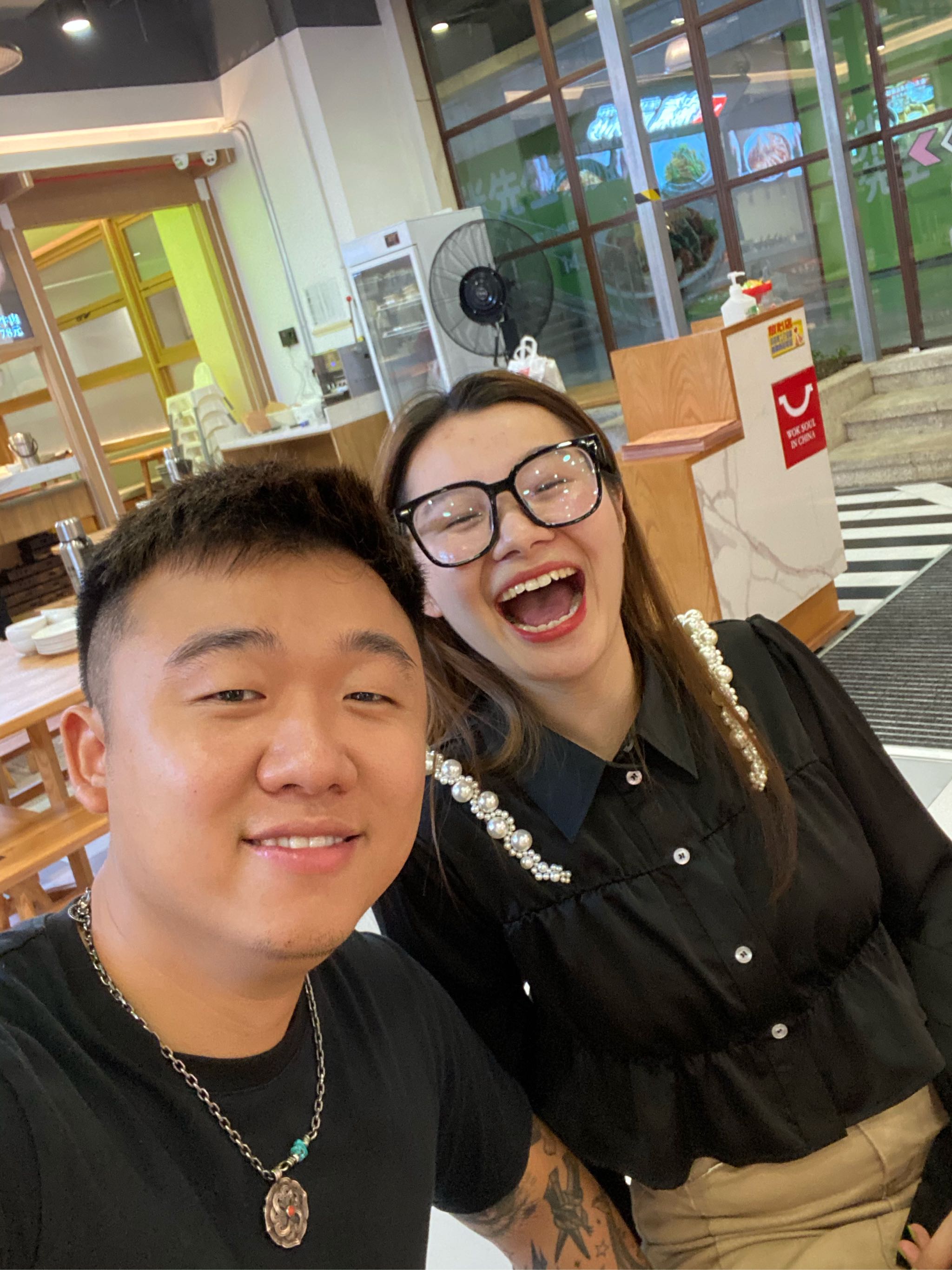 玫瑰姐姐不爱玫瑰