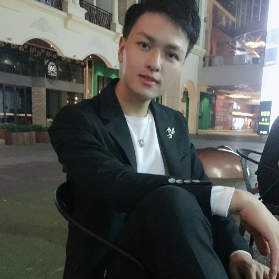 爱吃杏仁脆饼的小吃货