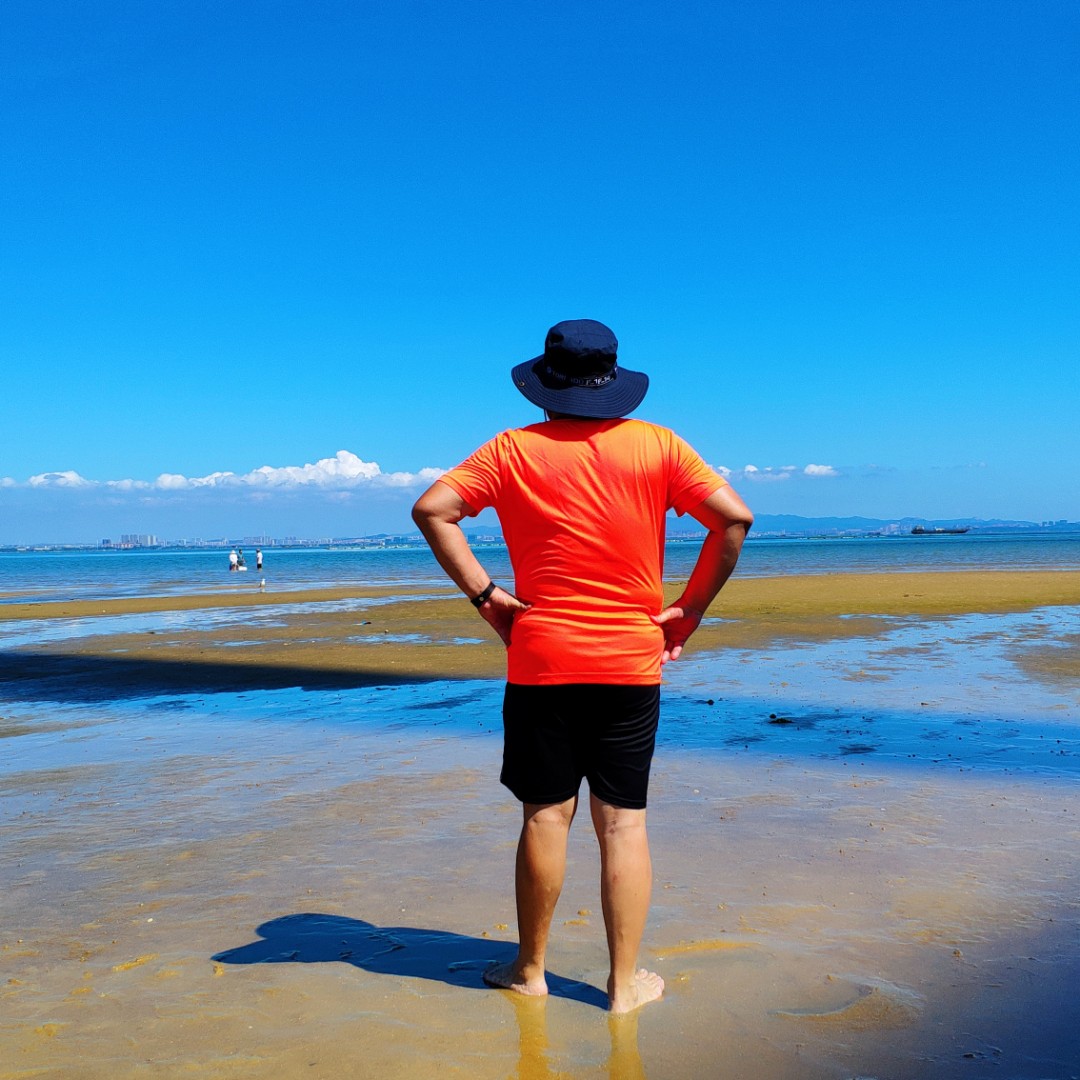 爱说话的收音机n海