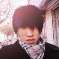 桃红色的大金毛茛