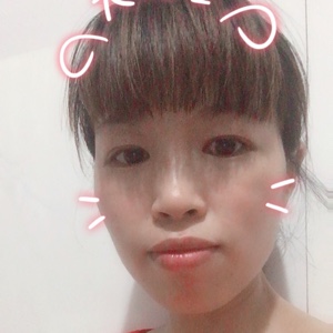 爱运动的帆布鞋怡俊