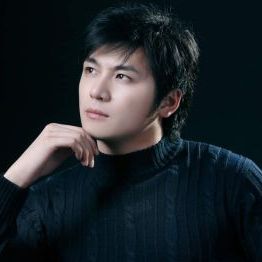 超热情乌冬面浪仔