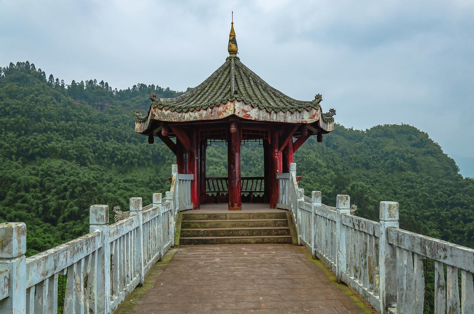 【乐山澳华超市天气预报】最新实时一周天气,乐山旅游指数/交通指数