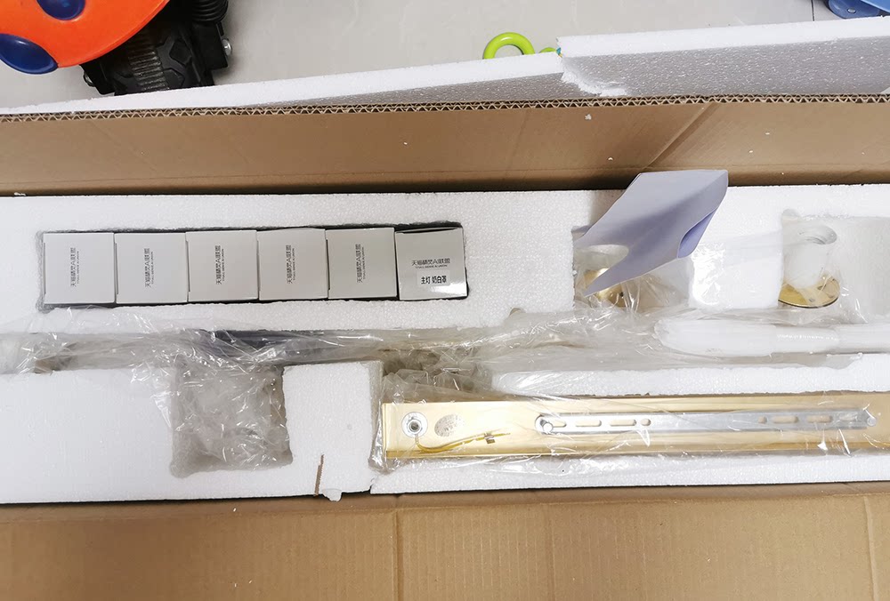 全铜吸顶灯有什么区别产品是真的吗，修正官方解答_搜券