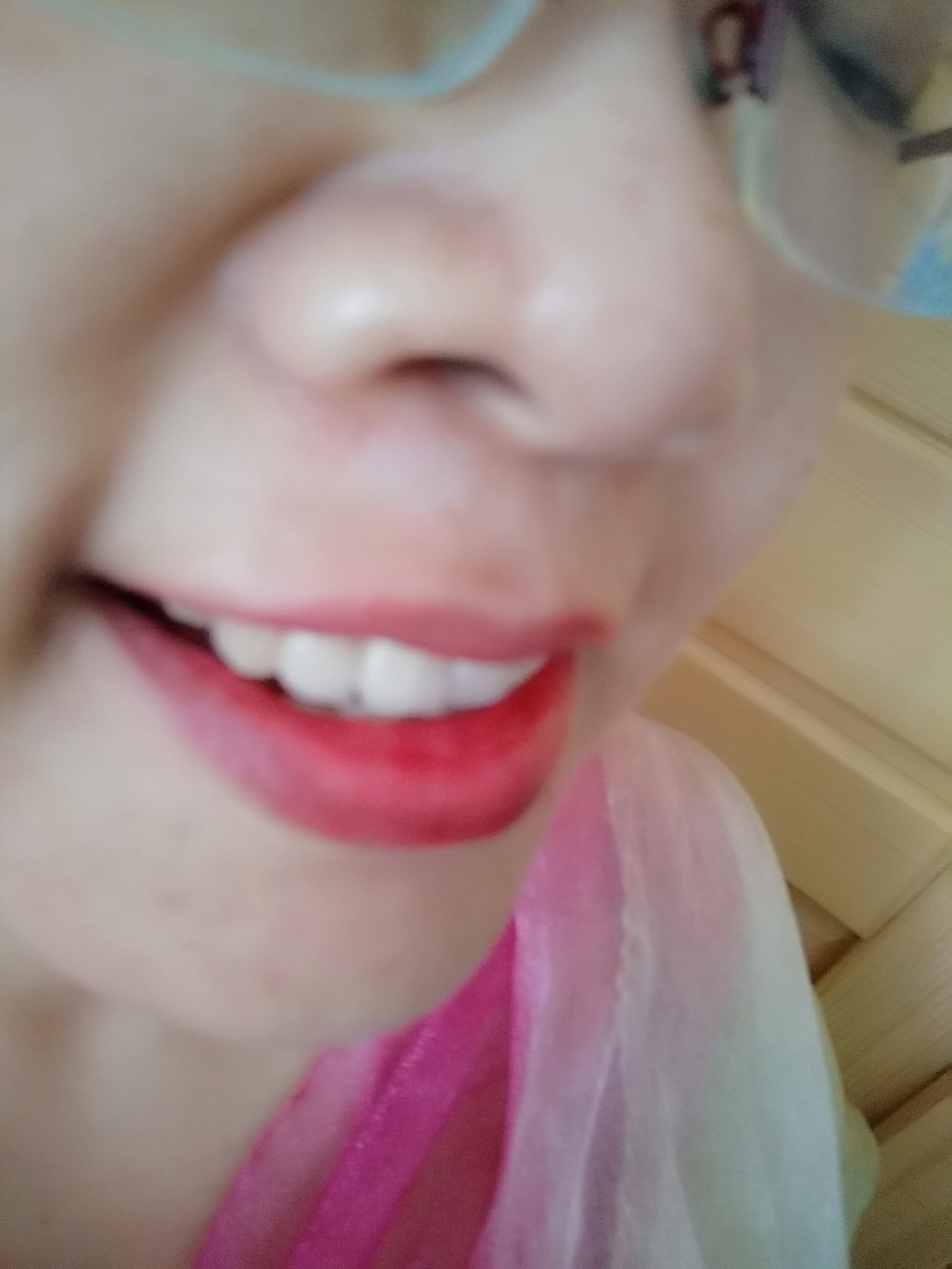 色彩主义三色黑玫瑰口红试色 非常好闻_in榜 色彩主义三色黑玫瑰口红试色 非常好闻