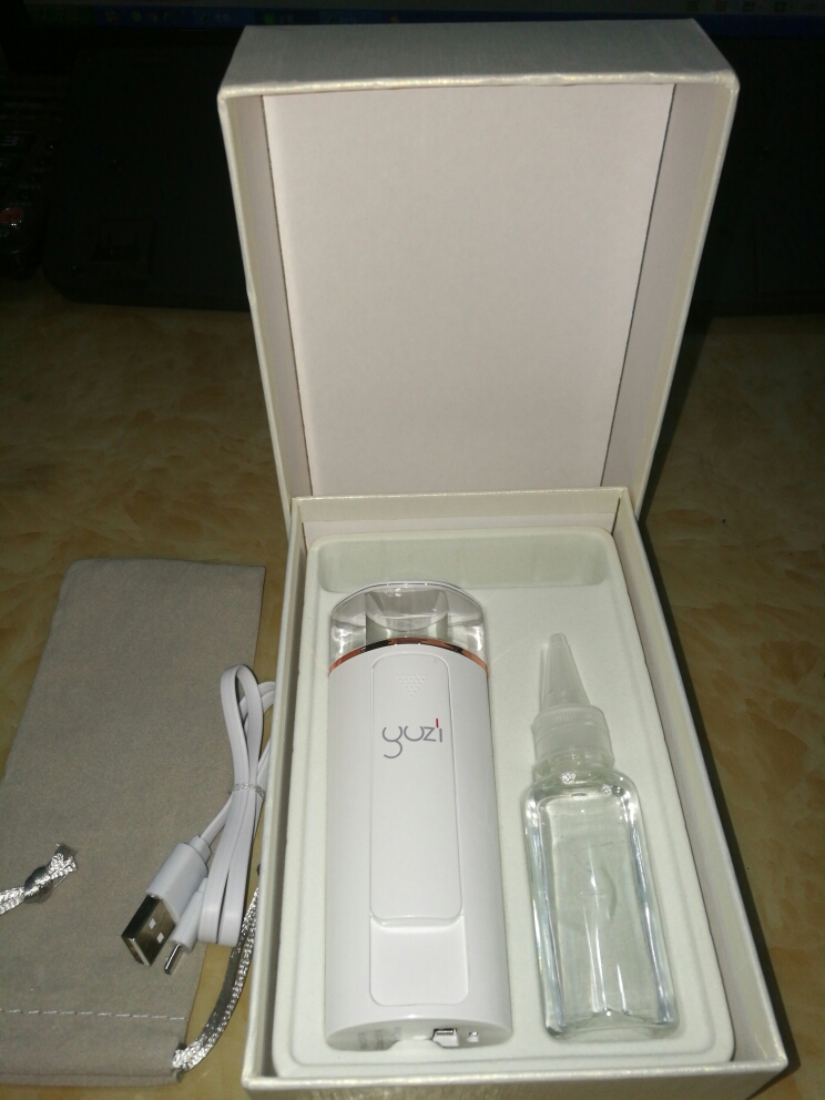 夏季补水,不花妆好用吗什么牌子哪个国家的,亲自使用体验(以名人之名同款),第8张 夏季补水,不花妆好用吗什么牌子哪个国家的,亲自使用体验(以名人之名同款),第8张