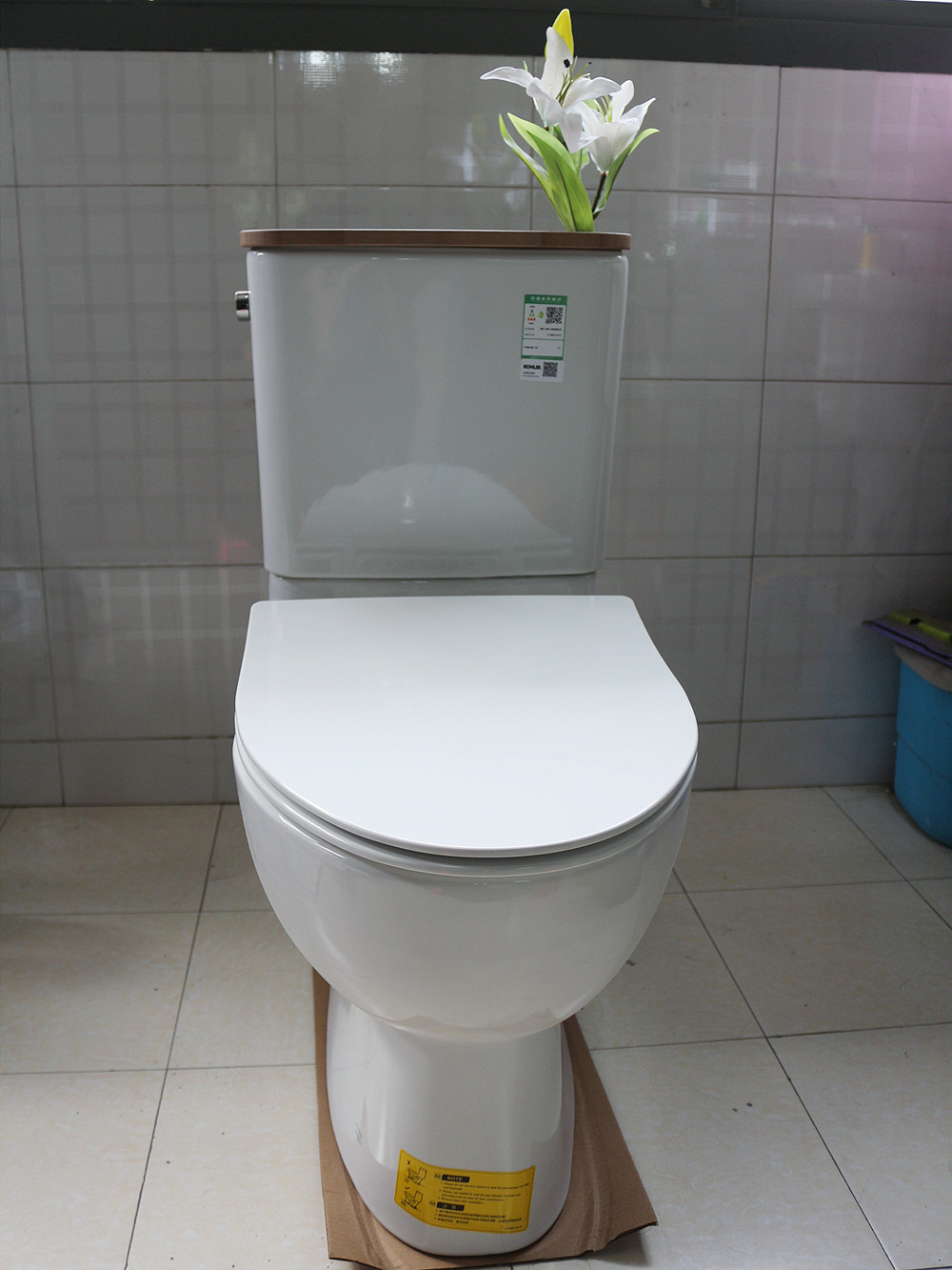 科勒插花马桶设计师款是正规厂商生产的吗？效果好吗？亲自使用后评测_搜券