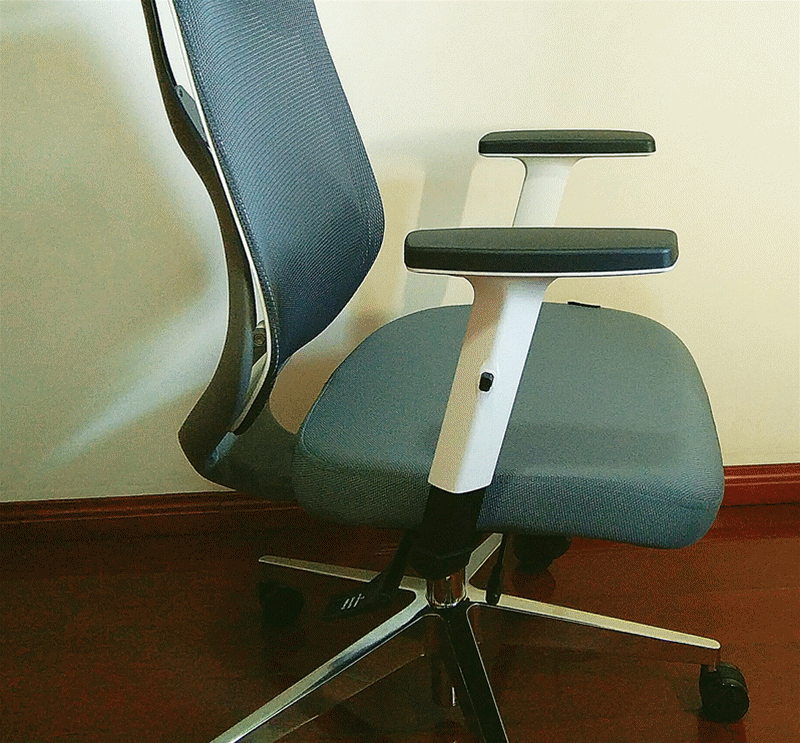 电脑椅推荐|黑白调人体工学电脑椅使用点评