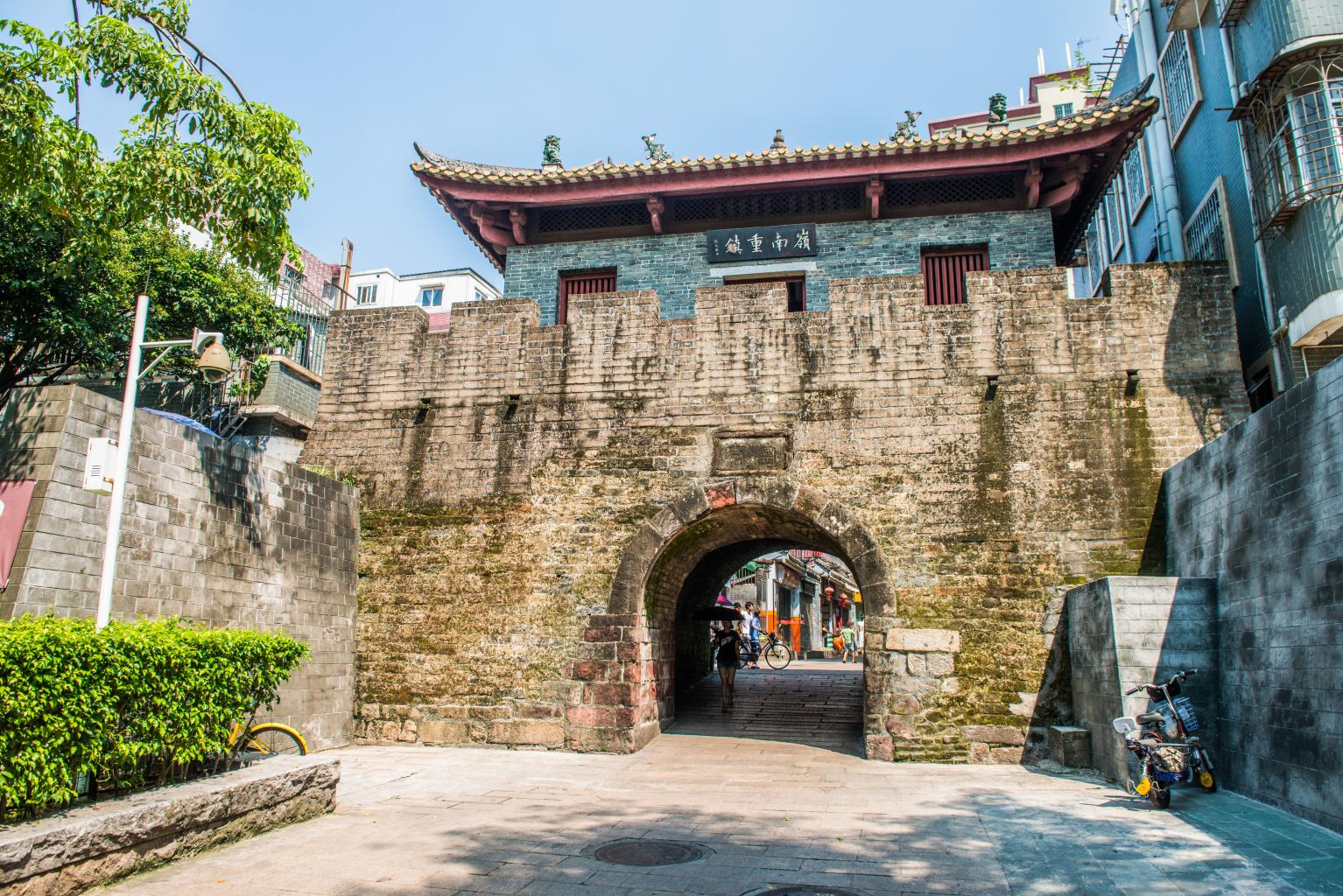 【深圳南头古城天气预报】最新实时天气,深圳旅游指数/交通指数,24