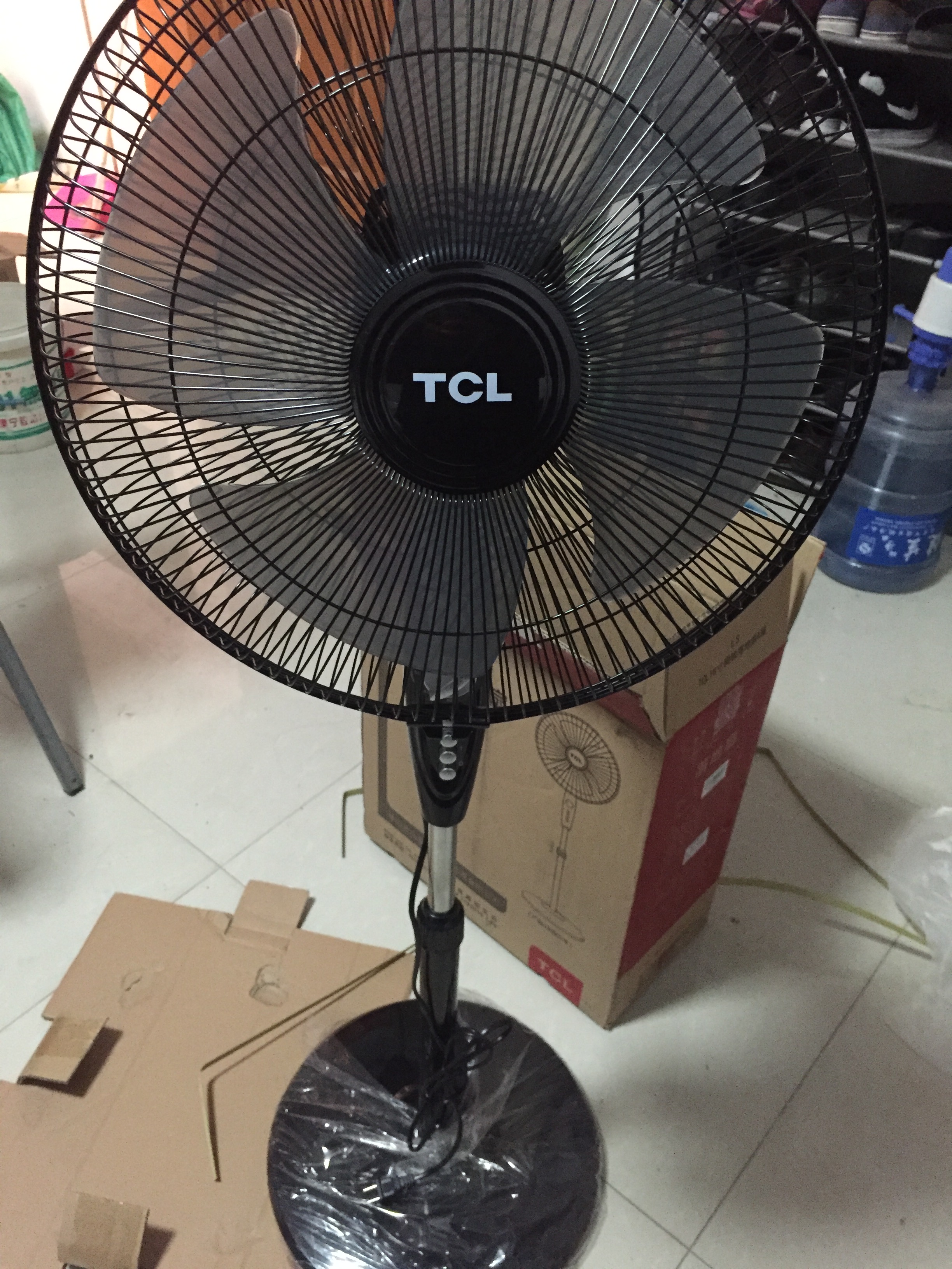 tcl电风扇落地扇立式风扇静音