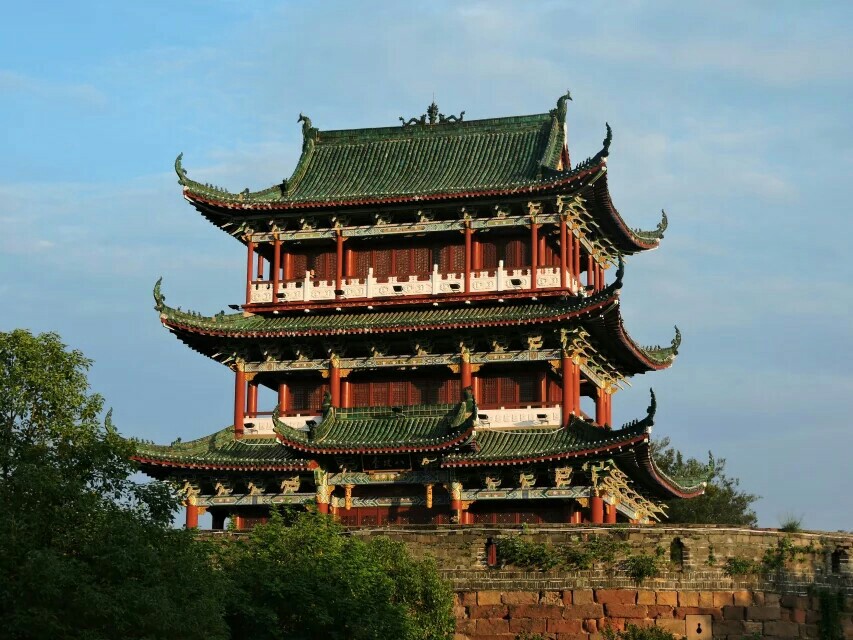【赣州梅关风景区天气预报】最新实时一周天气,赣州旅游指数/交通指数