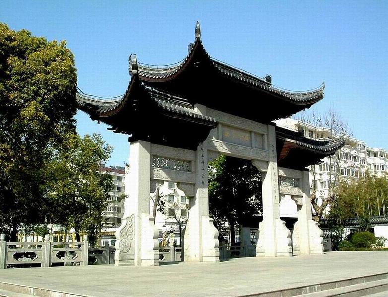 泰州泰兴鼓楼购物中心 24 小时天气预报