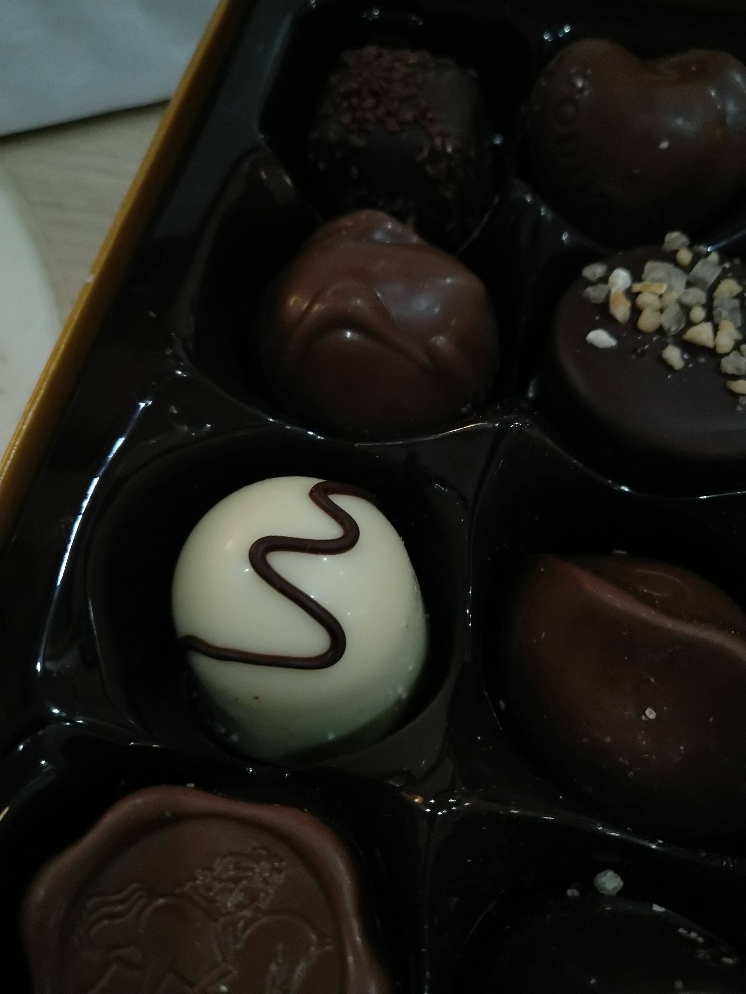 比利时进口歌帝梵夹心巧克力礼盒怎么样是哪个国家的牌子，热门产品亲自试验_搜券