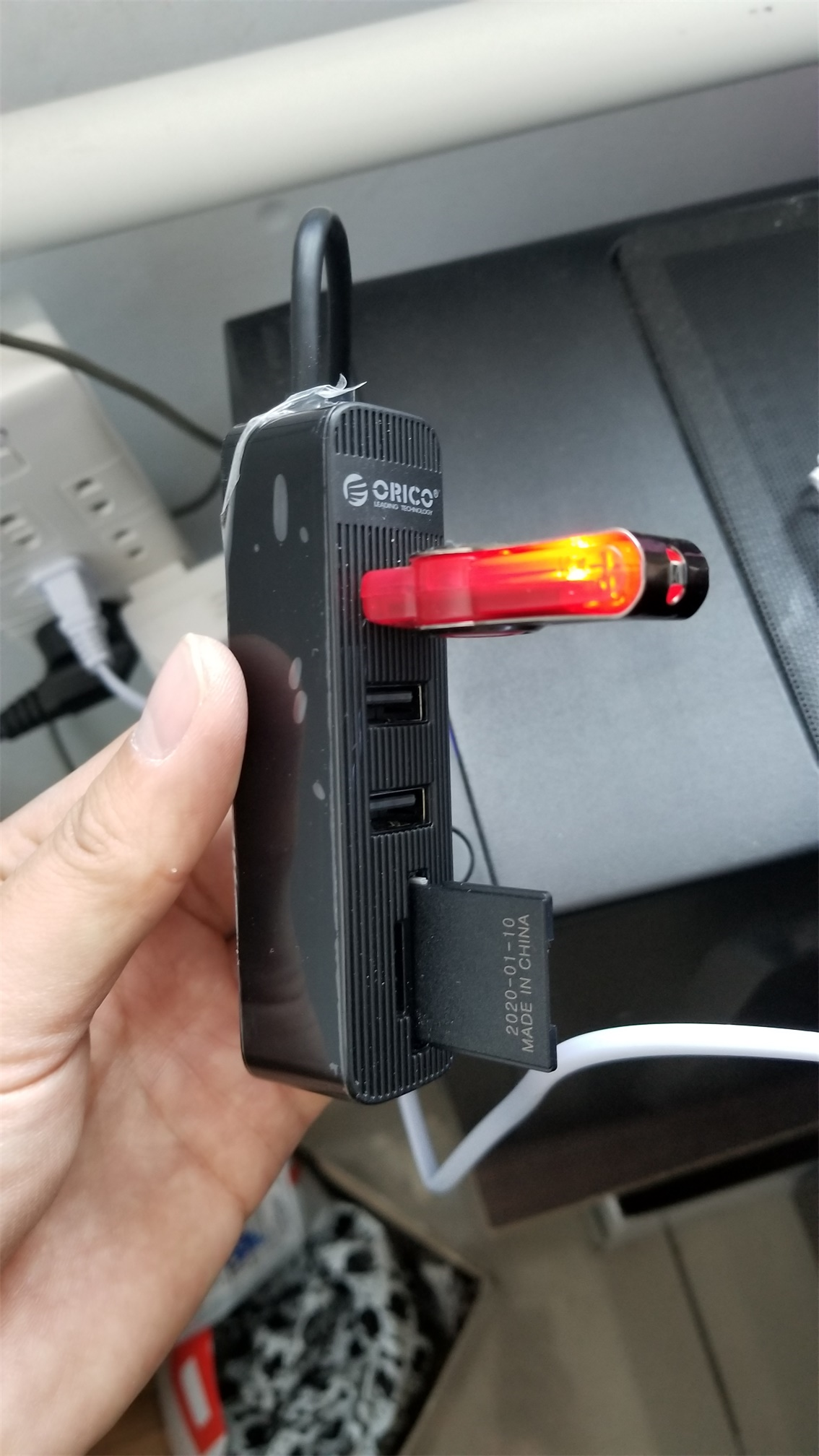USB3+USB2条纹分线器怎么样?好用吗?亲自使用分享,第6张 USB3+USB2条纹分线器怎么样?好用吗?亲自使用分享,第6张