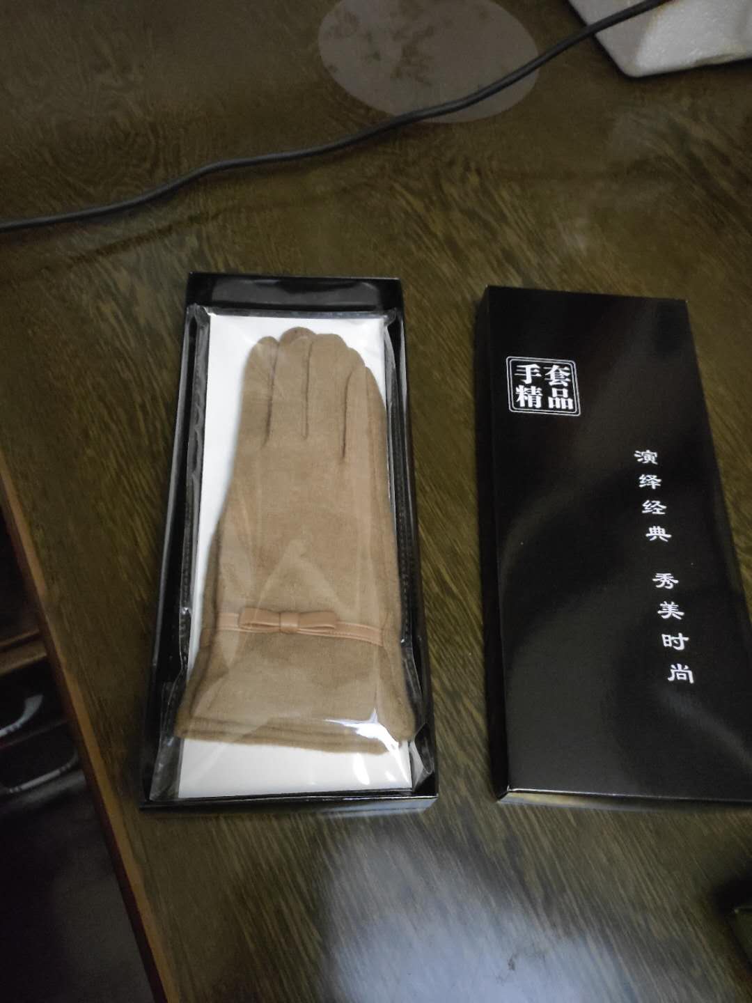 秋冬季保暖女士羊毛手套性价比最高,使用一个月后真实上手体验,第3张 秋冬季保暖女士羊毛手套性价比最高,使用一个月后真实上手体验,第3张