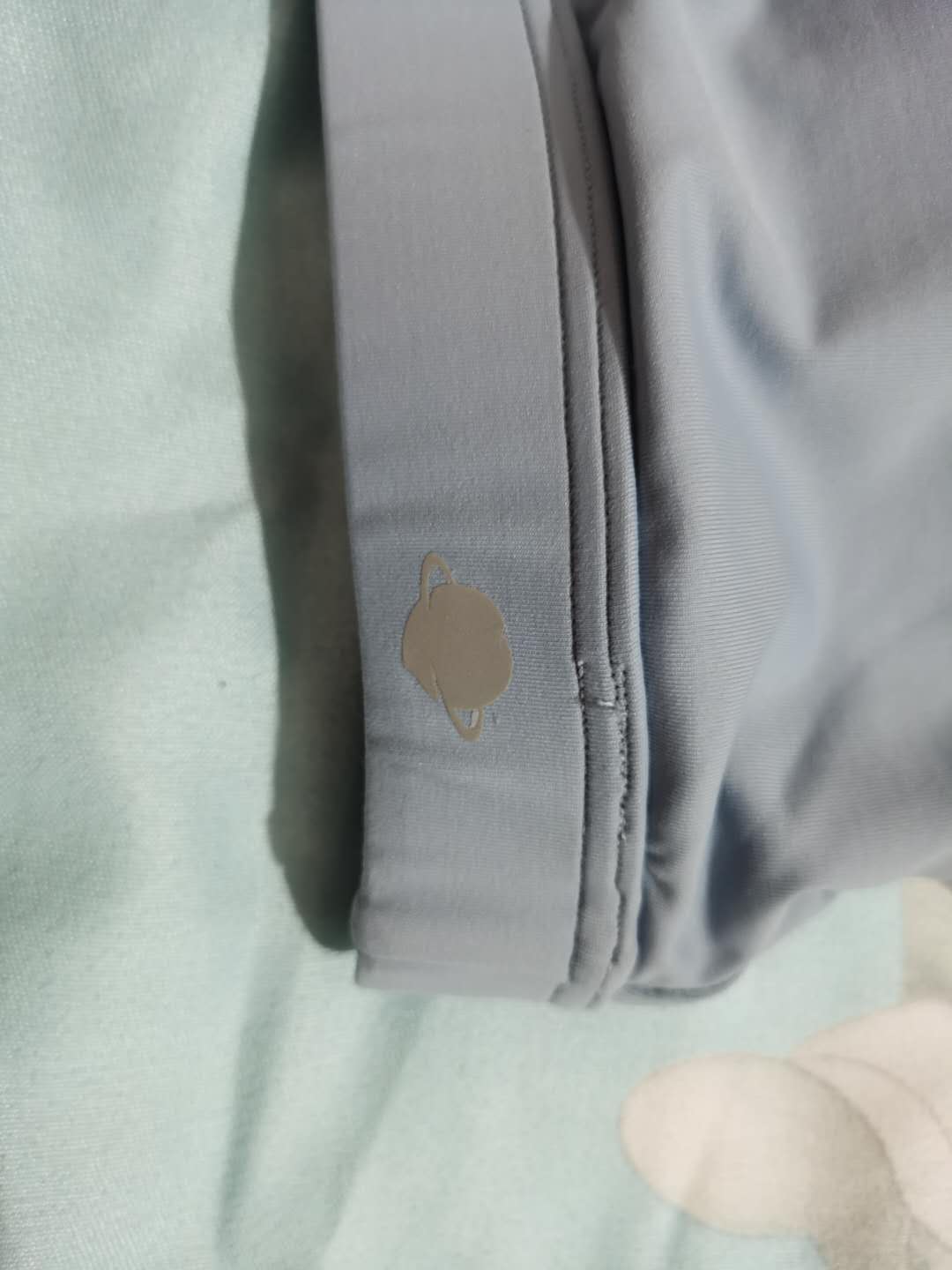 瑜伽健身荷叶边美背上衣有什么区别产品是真的吗,修正官方解答,第7张 瑜伽健身荷叶边美背上衣有什么区别产品是真的吗,修正官方解答,第7张