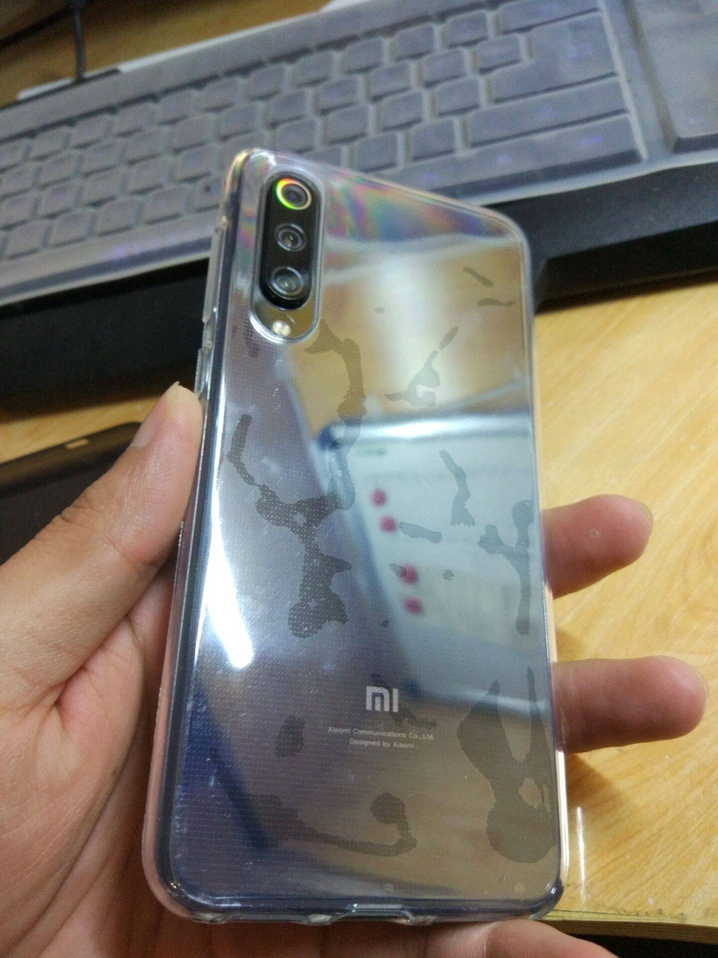 米9/9se前后全包膜有用吗？使用效果显示_搜券