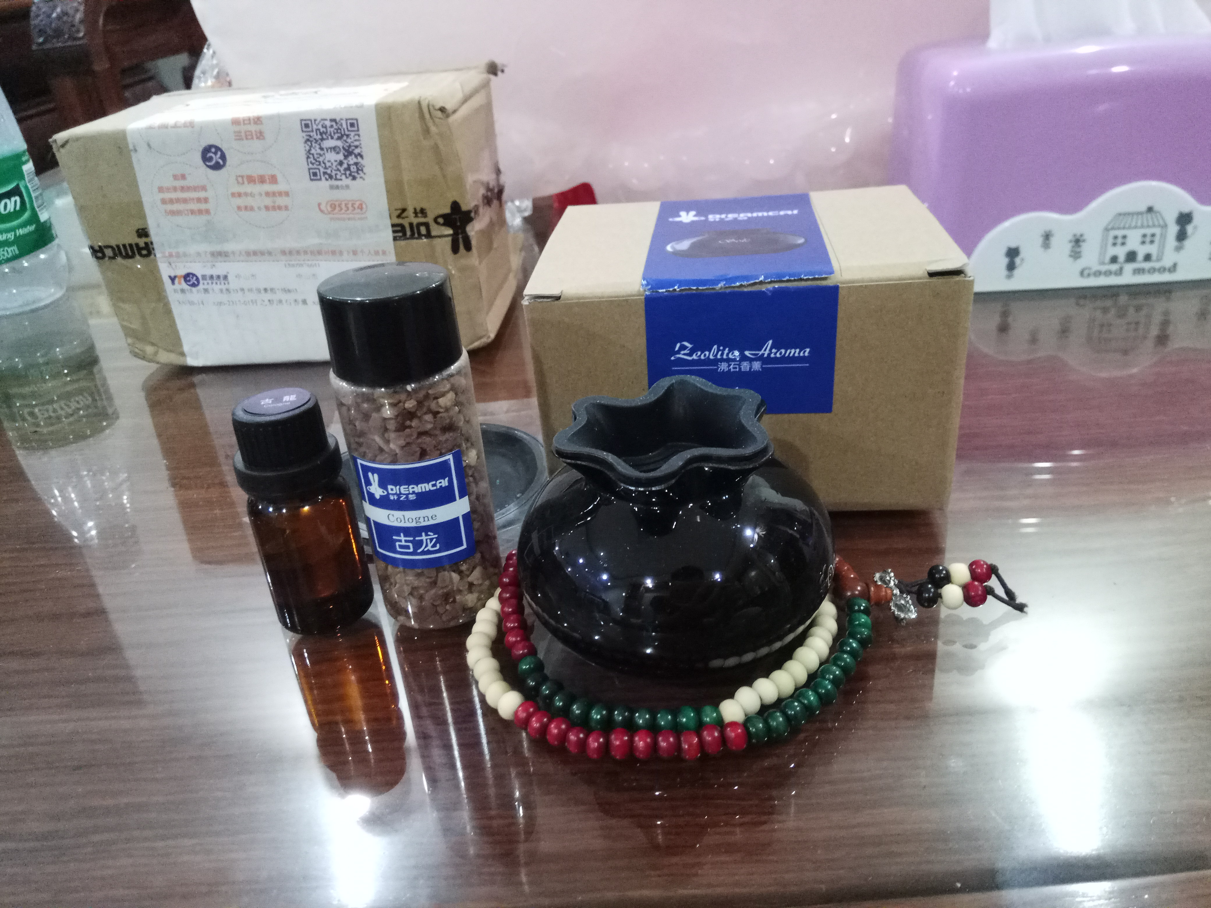 安全车载香水创意玻璃瓶质量怎么样,使用后测评,第2张 安全车载香水创意玻璃瓶质量怎么样,使用后测评,第2张