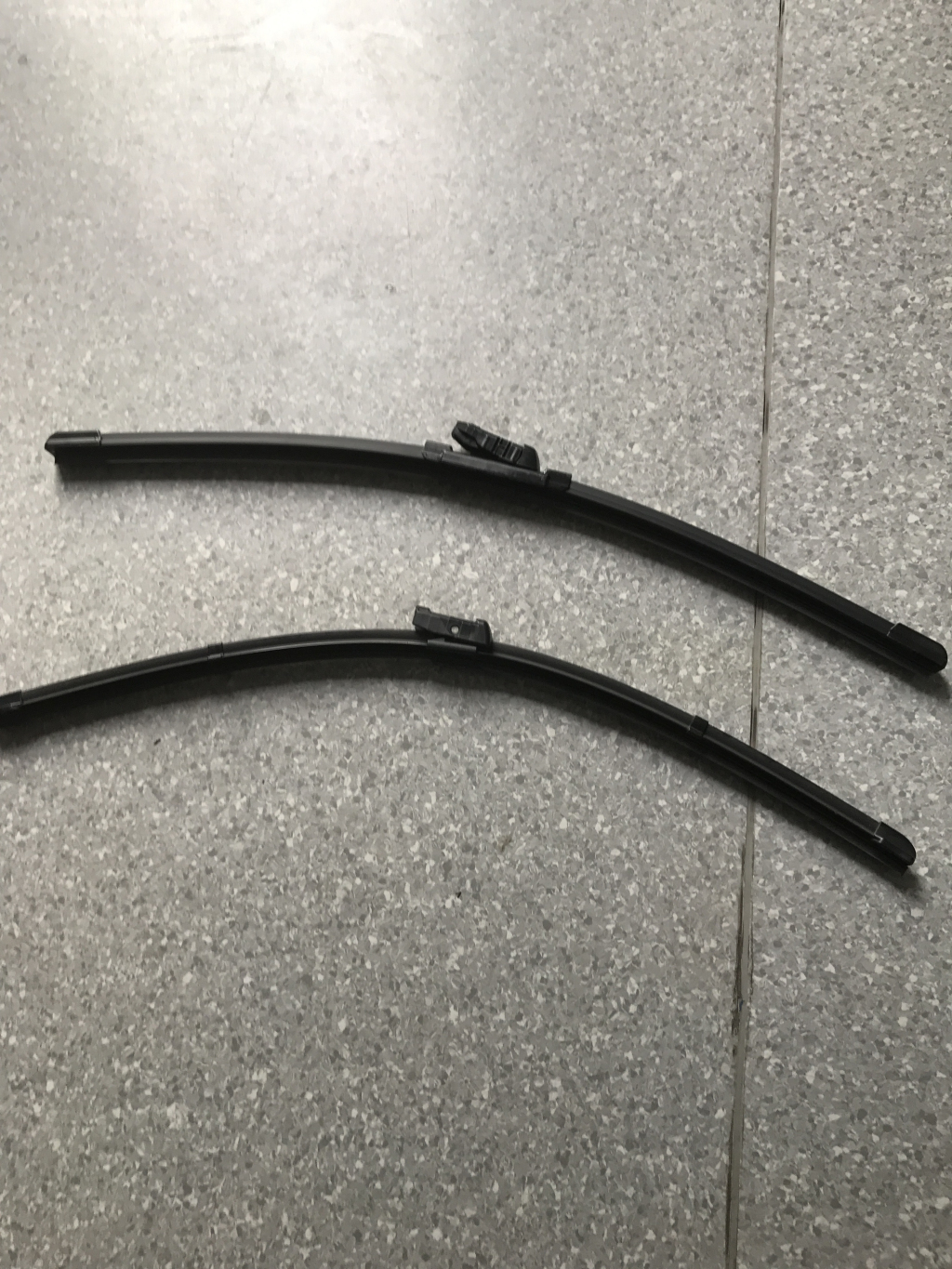 大众Das Auto原车雨刮器怎么样是哪个国家的牌子,热门产品亲自试验,第5张 大众Das Auto原车雨刮器怎么样是哪个国家的牌子,热门产品亲自试验,第5张