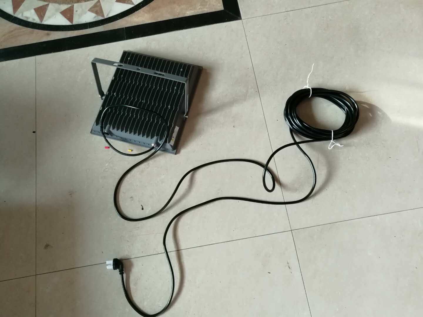 兆昌led超亮投光灯庭院灯有用吗？使用效果显示_搜券