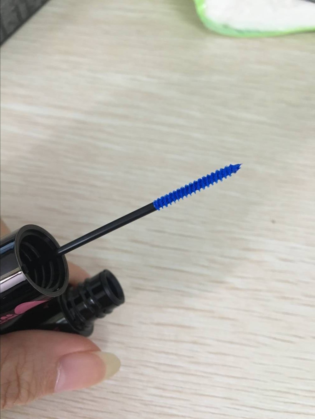 瓷妆幻彩纤密双色睫毛膏怎么样哪个好是哪个国家的品牌,推荐,第6张 瓷妆幻彩纤密双色睫毛膏怎么样哪个好是哪个国家的品牌,推荐,第6张