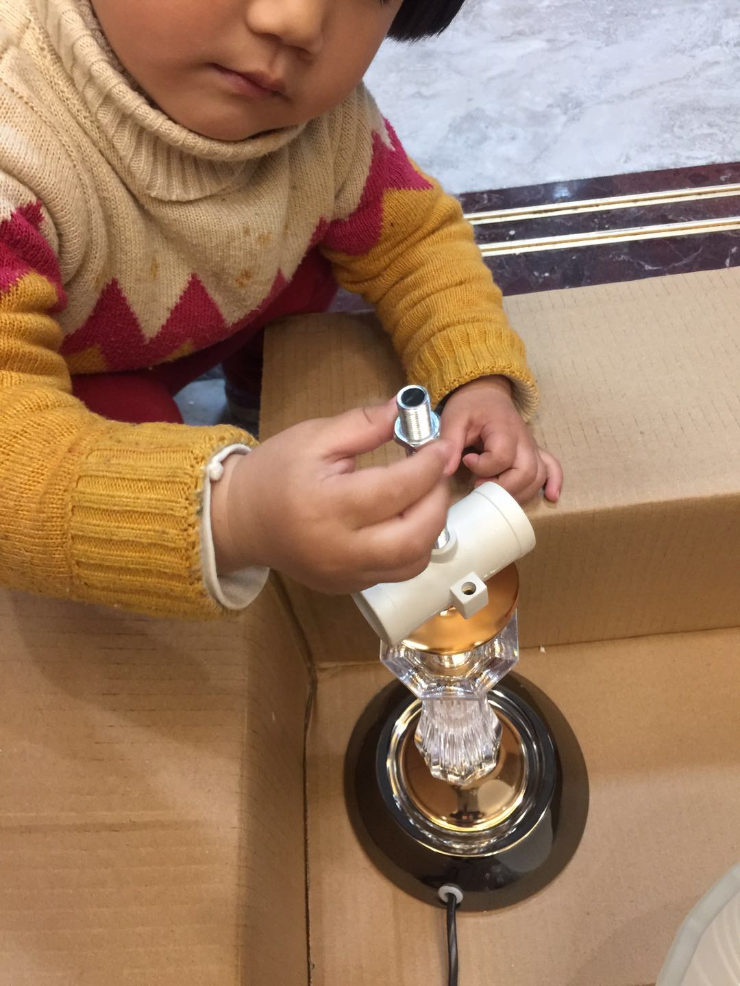 臻品灯饰 可调光美式高档台灯怎么样好吗是什么品牌德国的吗,真实效果评测,第9张 臻品灯饰 可调光美式高档台灯怎么样好吗是什么品牌德国的吗,真实效果评测,第9张