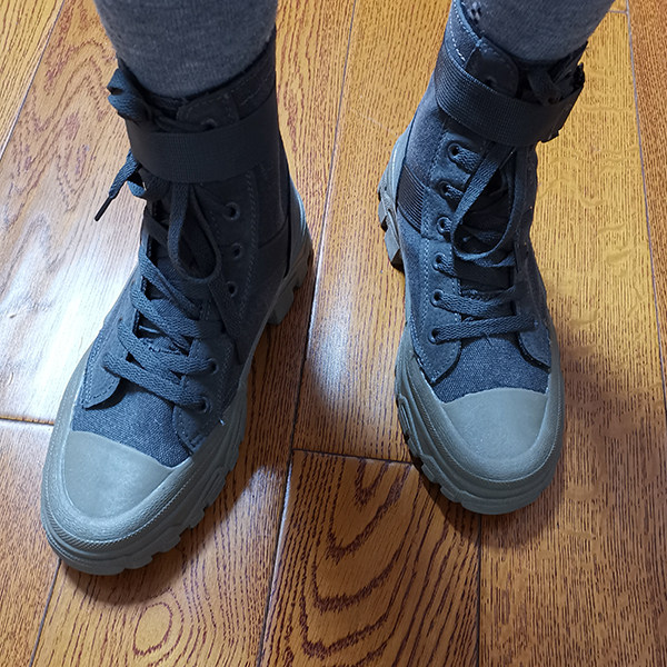 关注店铺+收藏优先 情侣马丁靴质量怎么样好不好用，一个月使用感受_搜券