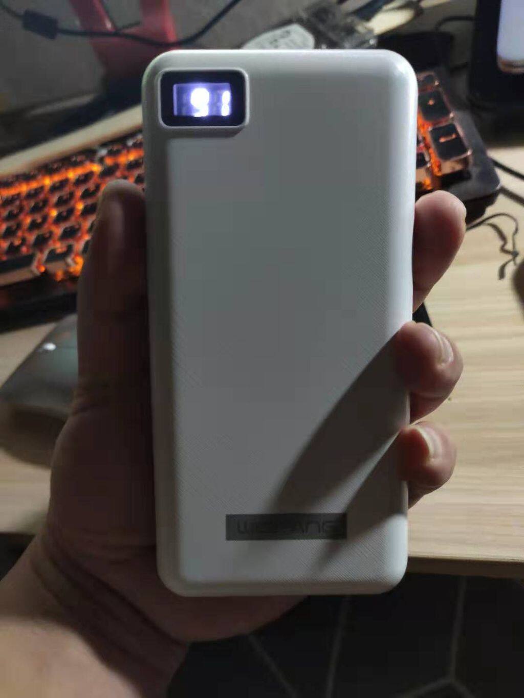 20000毫安智能充电宝怎么样，好用吗？真实使用体验_搜券