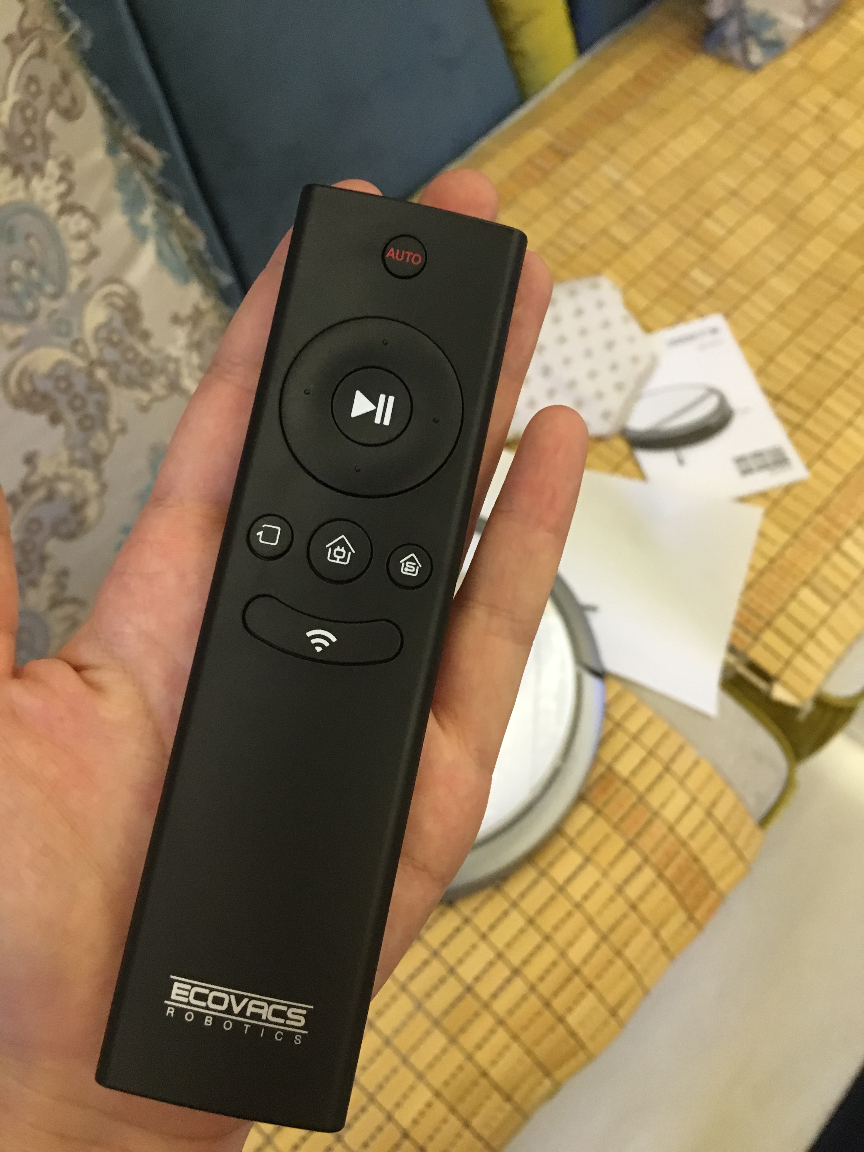 科沃斯扫地机器人倾城