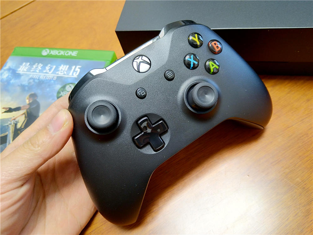 Xbox One X 游戏机好不好用,价格是多少钱呢,第5张 Xbox One X 游戏机好不好用,价格是多少钱呢,第5张
