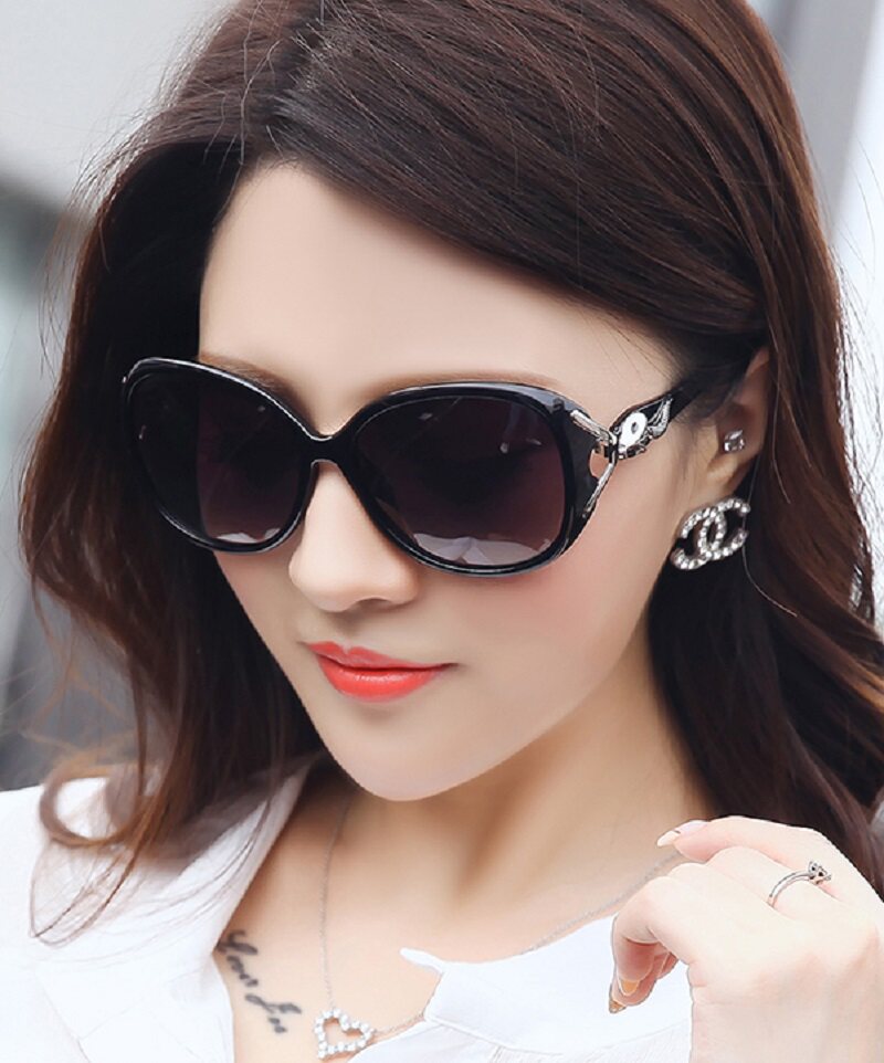太阳镜女2017新款潮圆脸方脸长脸眼睛太阳眼镜女士优雅偏光墨镜女