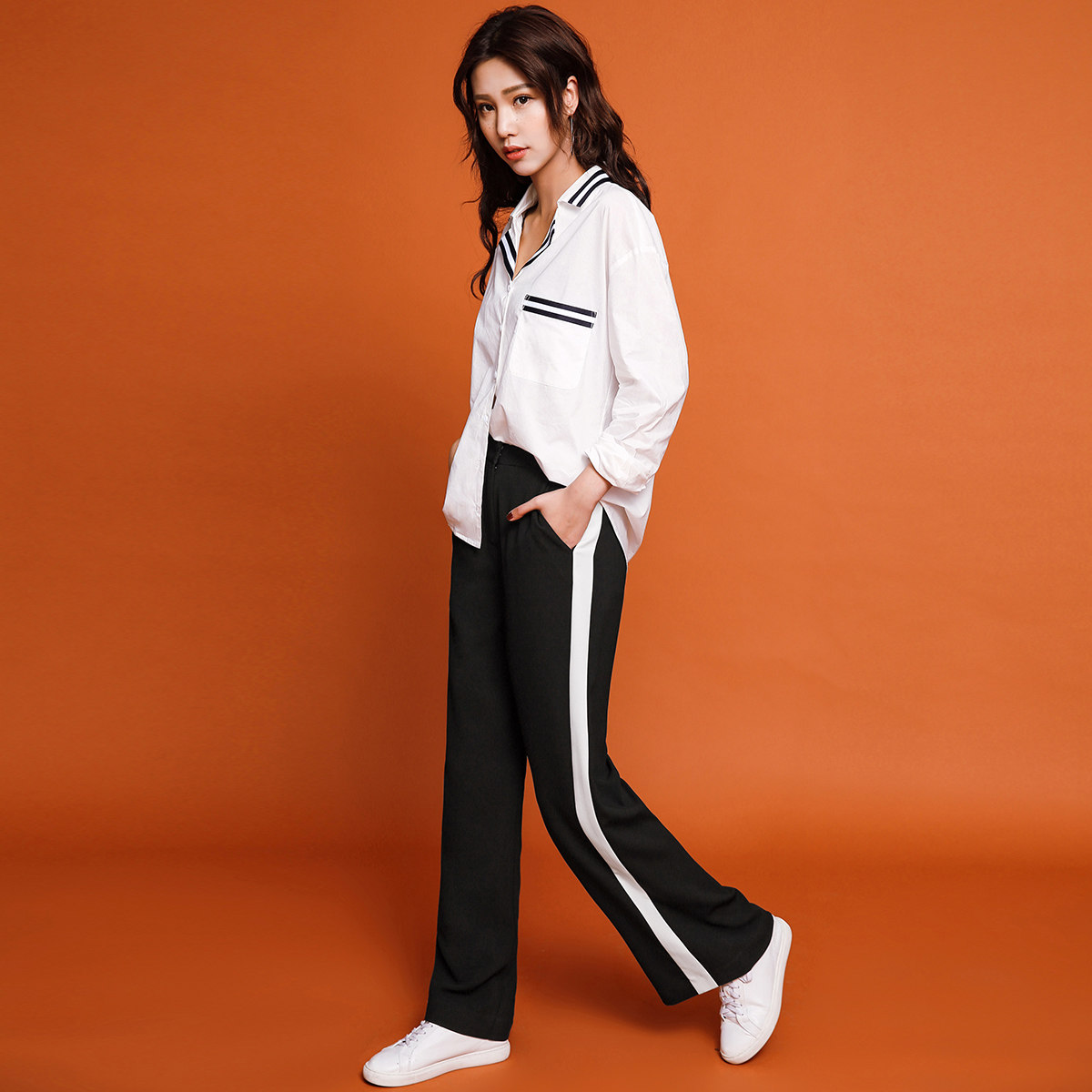 从去年火到现在的"校服裤"你造吗?