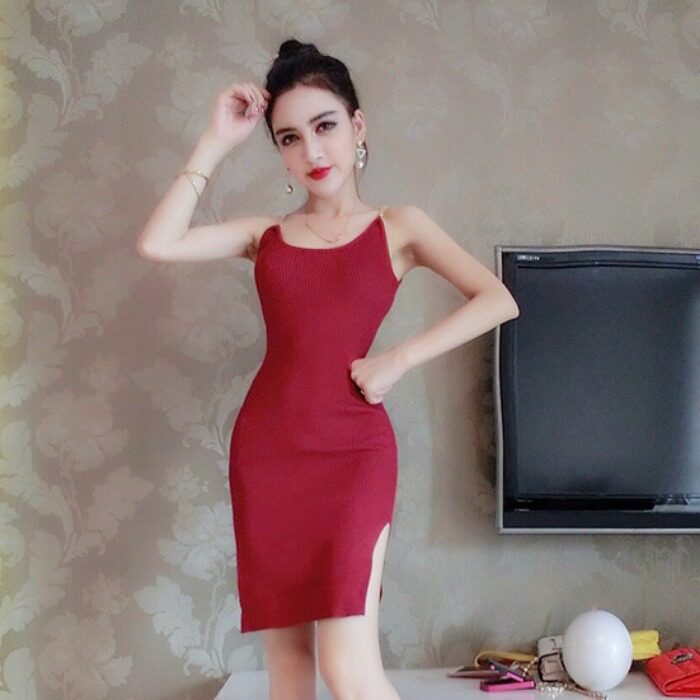 一折小心机包臀裙_小心机连衣裙女夏季新款金属吊带侧缝开叉修身显瘦