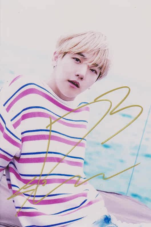 一折明星签名照_『冲冠』韩国明星exo边伯贤卞白贤亲笔签名照片新款