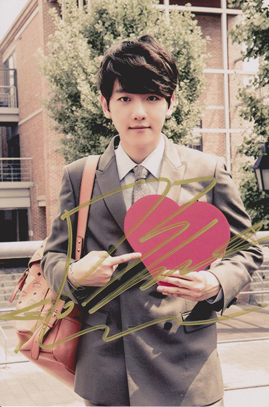 热销明星签名照_『冲冠』韩国明星exo边伯贤卞白贤亲笔签名照片新款