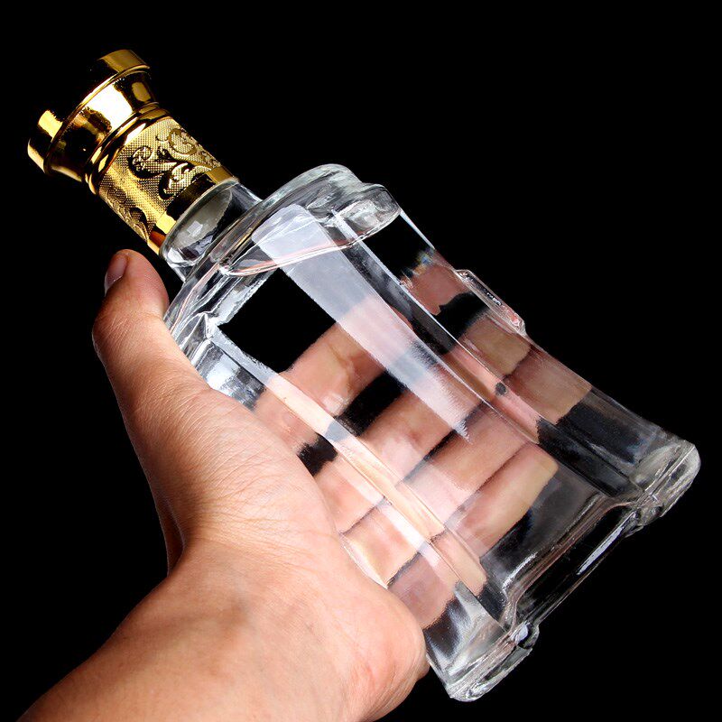 空瓶子玻璃 500ml_销售酒瓶500ml一斤玻璃酒瓶劲酒储藏酒瓶手压盖密封