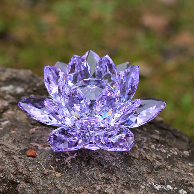 莲花车载香水座