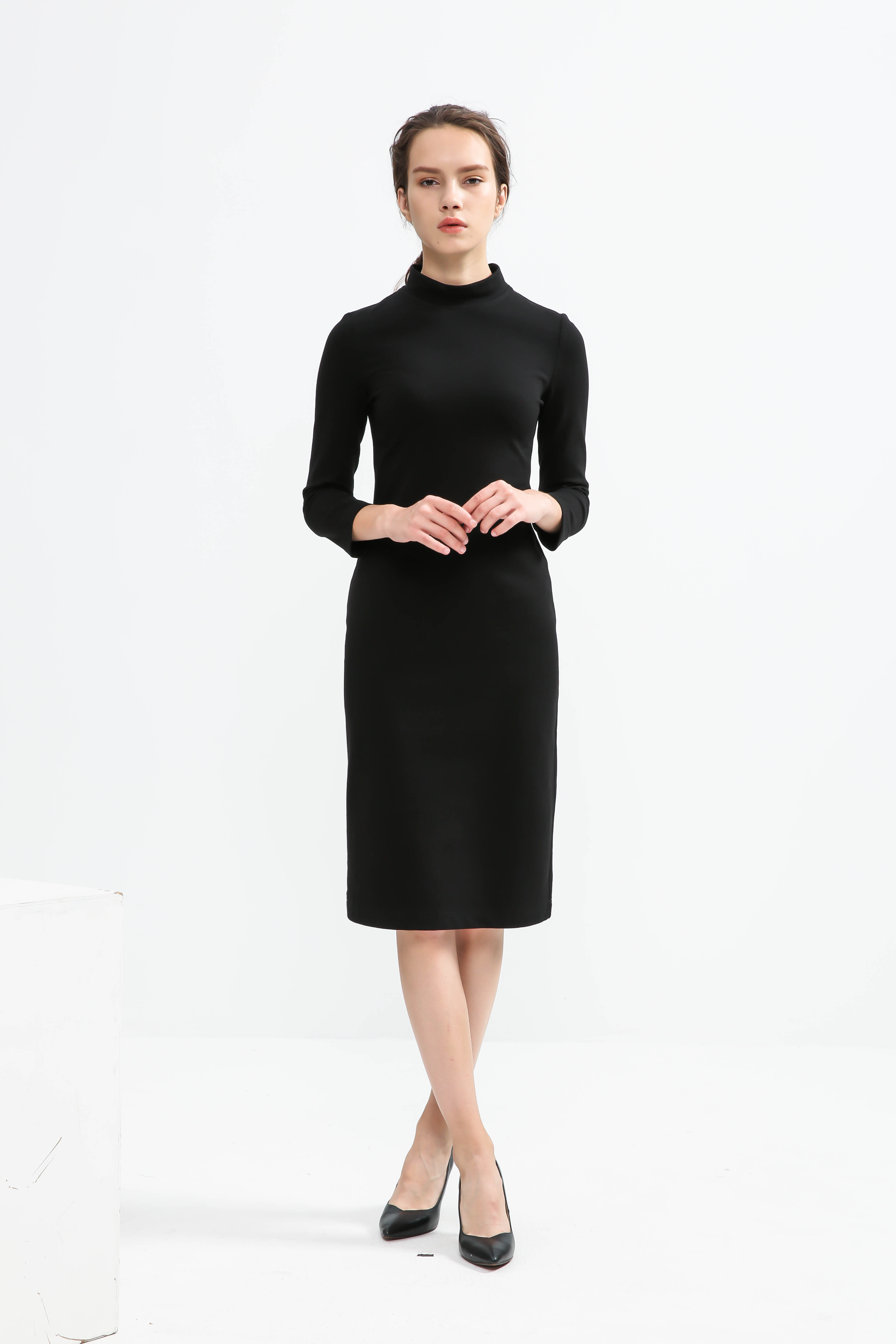 这个秋冬 长大衣 裙装 时髦美丽有温度