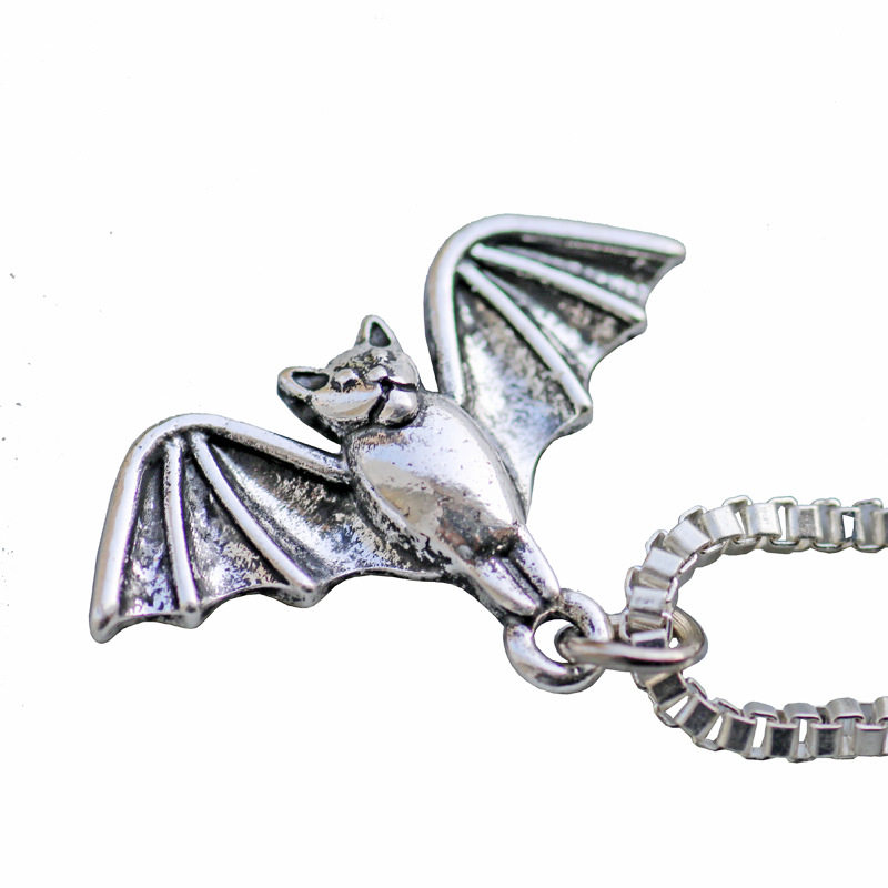 晚会项链配饰_蝙蝠吊坠动物镀银项链 晚会聚会佩饰 情侣礼物 驱邪保