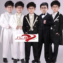 【礼服歌唱演出】_礼服歌唱演出图片