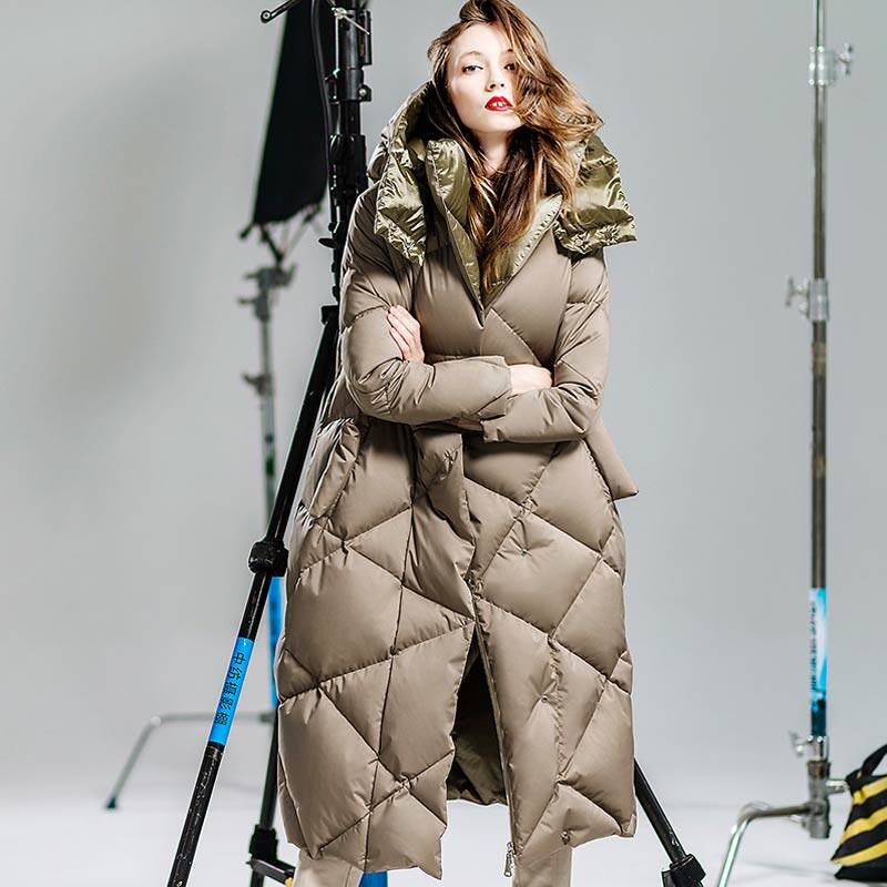 面包大鹅绒服韩国料加长加厚连帽时尚休闲羽绒服女中长款过膝优惠券
