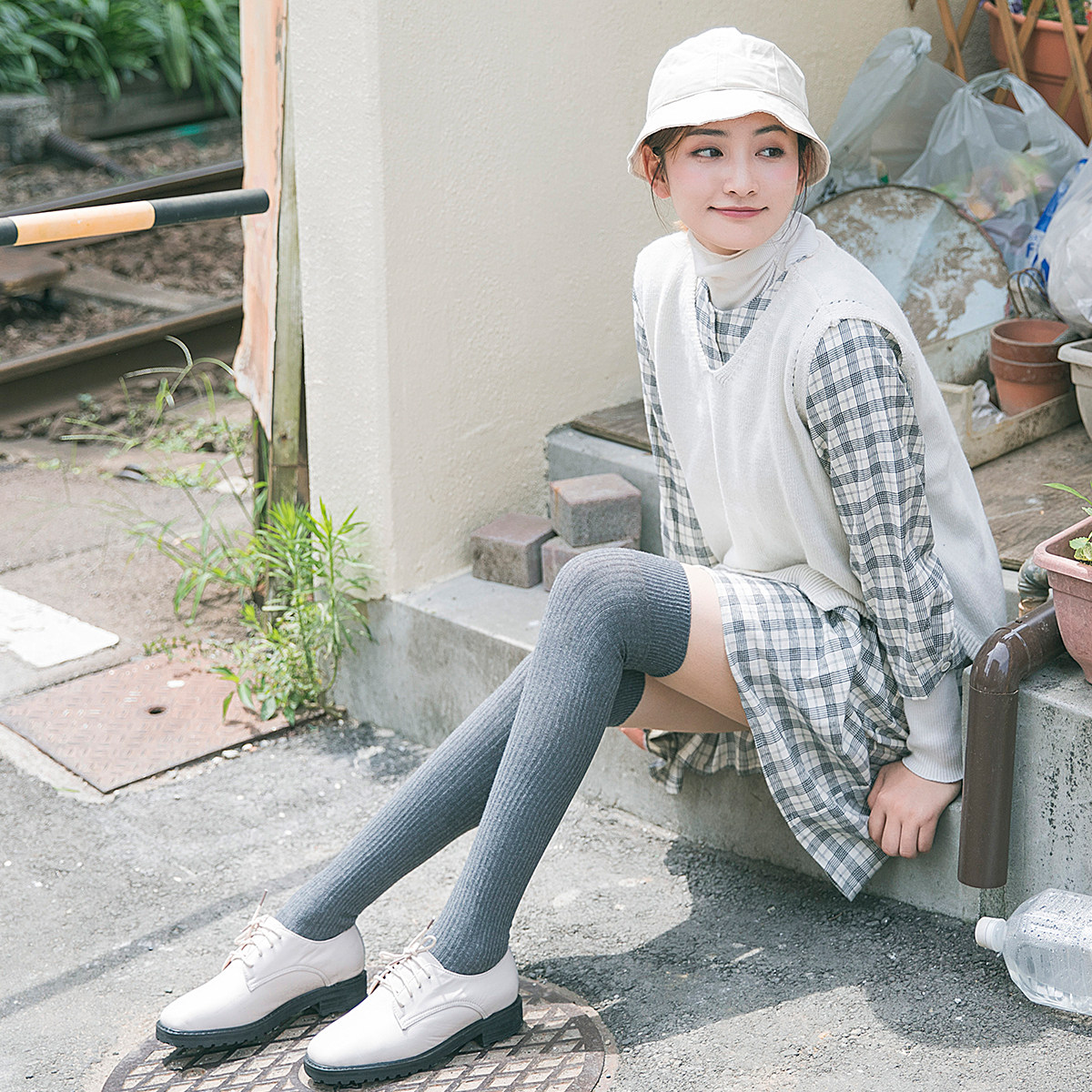 过膝袜子女韩国_过膝袜 长筒袜女韩国日系学院风可爱高筒袜袜子女春秋